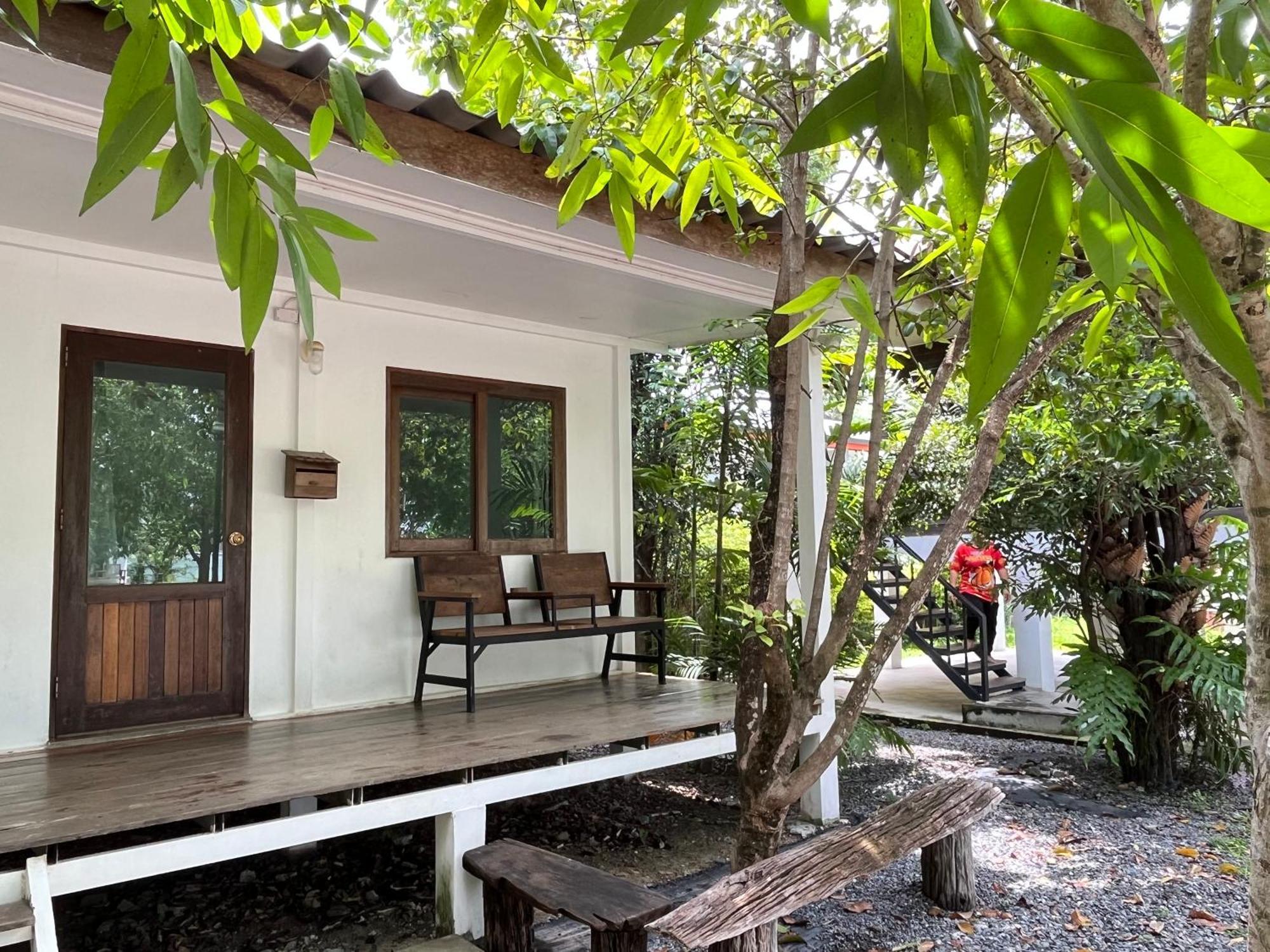 Sangkaset Resort Ban Mong Muang Exteriör bild