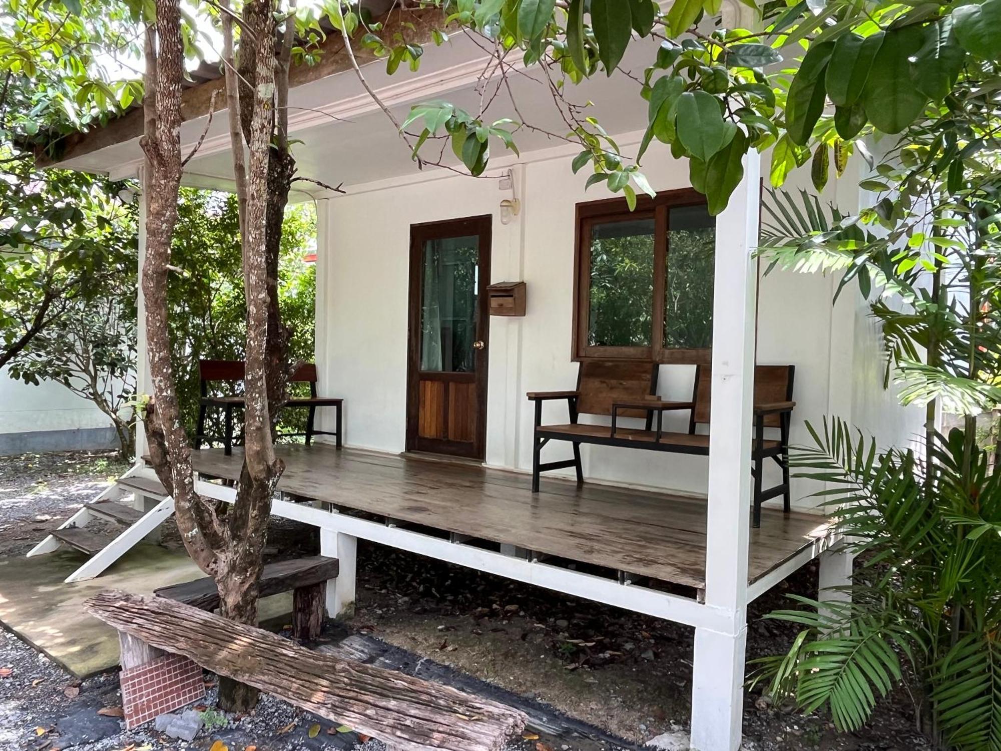 Sangkaset Resort Ban Mong Muang Exteriör bild